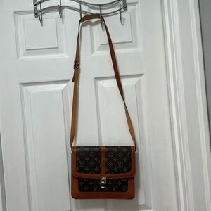 LV crossbody bag from the 80s